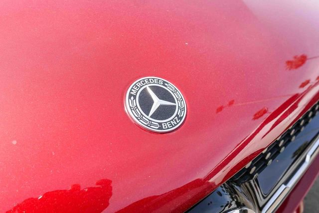 Used 2021 Mercedes-Benz GLC 300 image 5