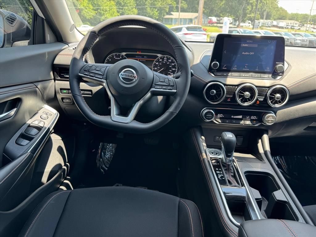 Certified 2021 Nissan Sentra SR w/ Lighting Package FWD image 12