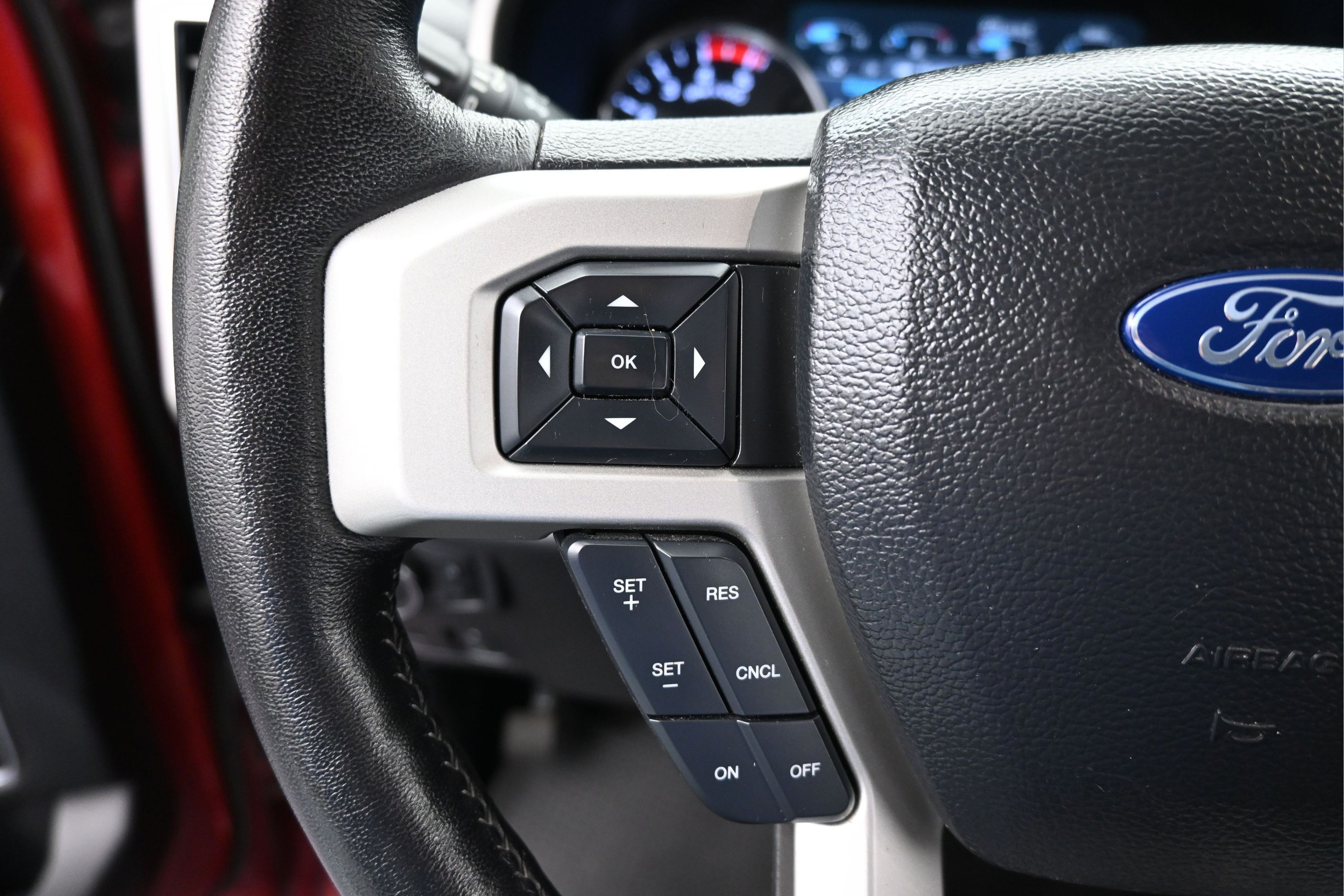 Used 2019 Ford F350 Lariat w/ Lariat Ultimate Package AWD/4WD image 14