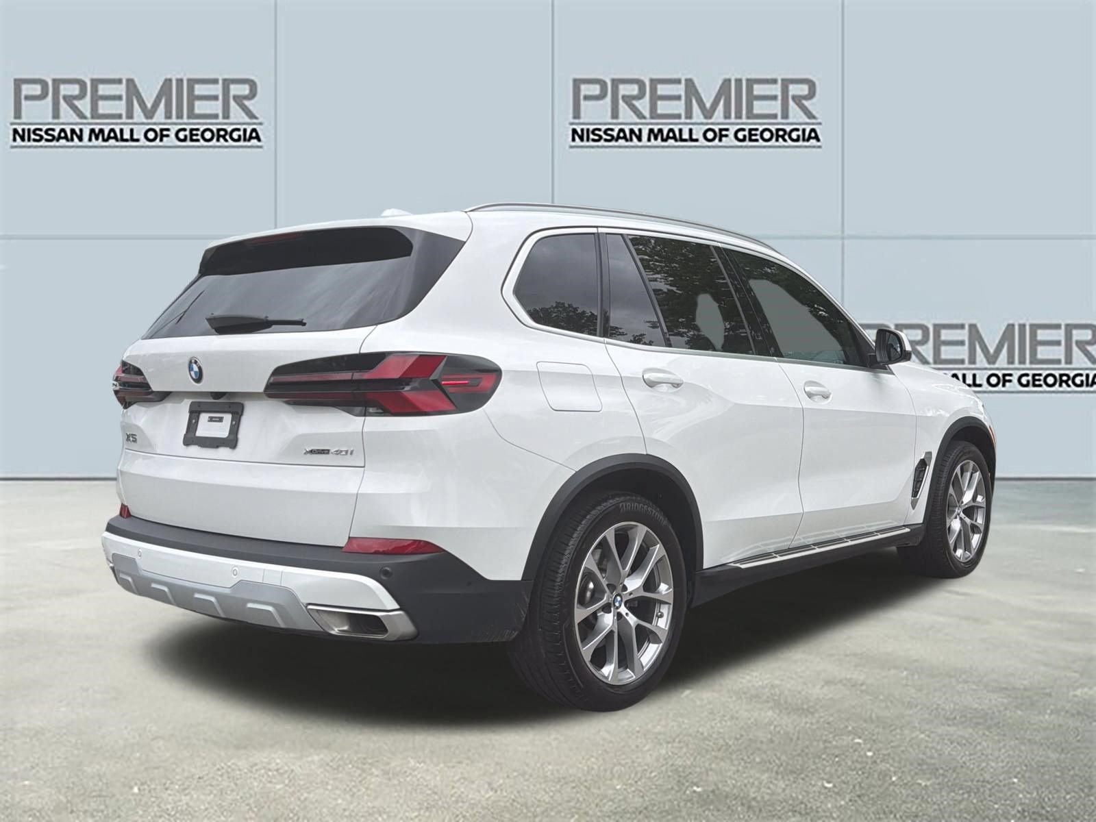 Used 2026 BMW X5 xDrive40i AWD/4WD image 35