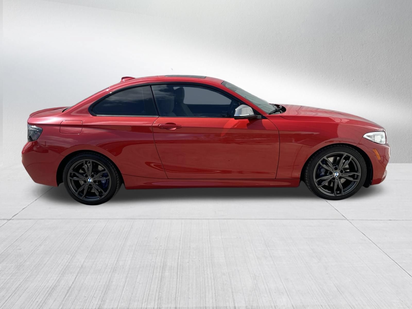 Used 2016 BMW M235i Coupe RWD image 5