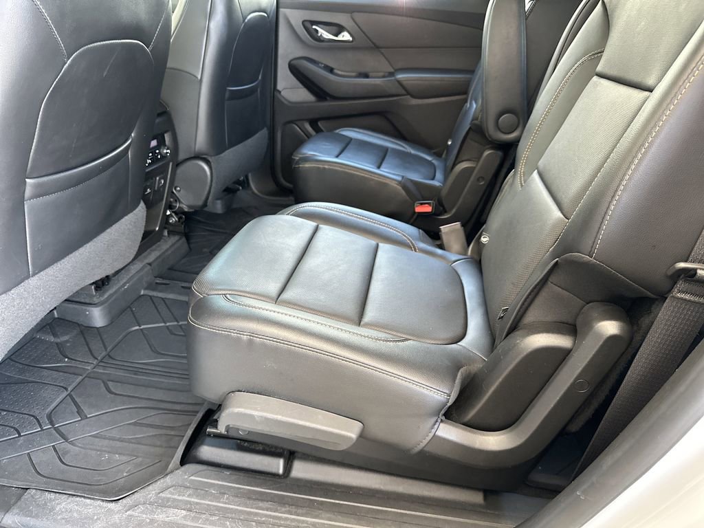 Used 2019 Chevrolet Traverse Premier w/ LPO, Floor Liner Package AWD/4WD image 30