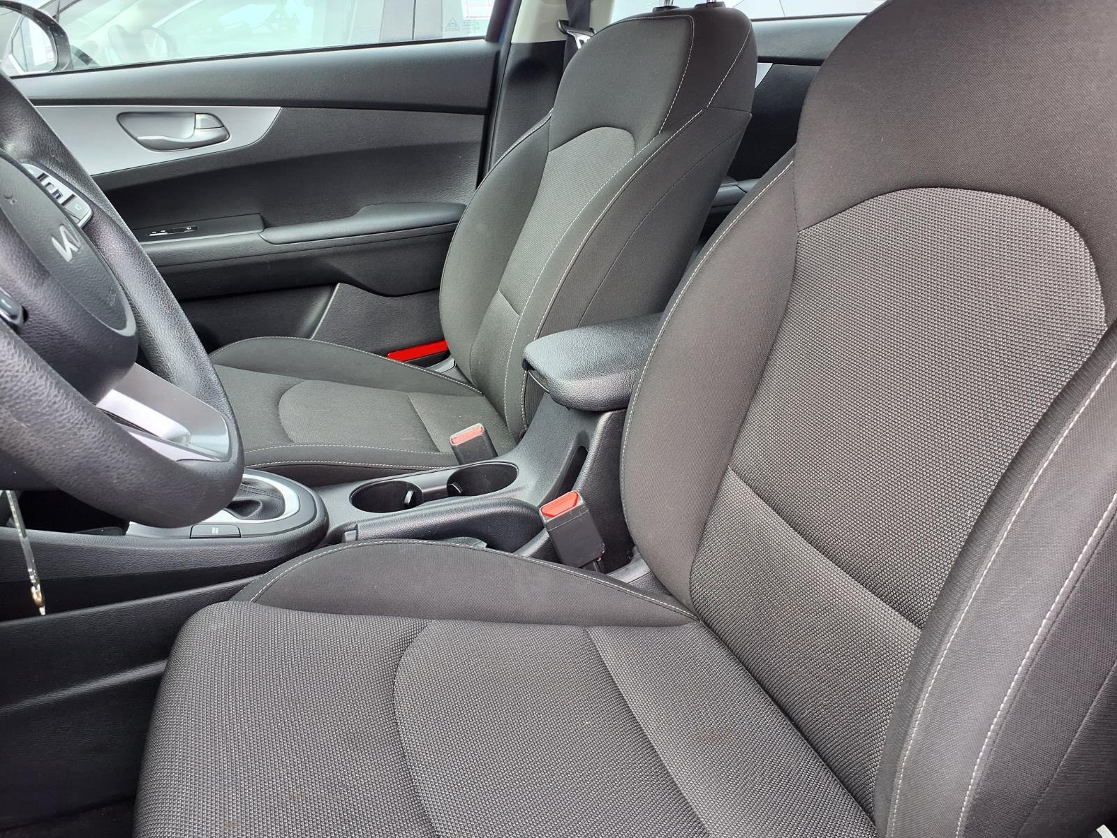 Used 2024 Kia Forte LXS FWD image 3
