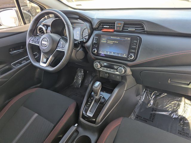 Used 2025 Nissan Versa SR image 30