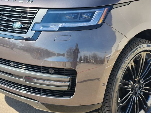 New 2026 Land Rover Range Rover SE image 5