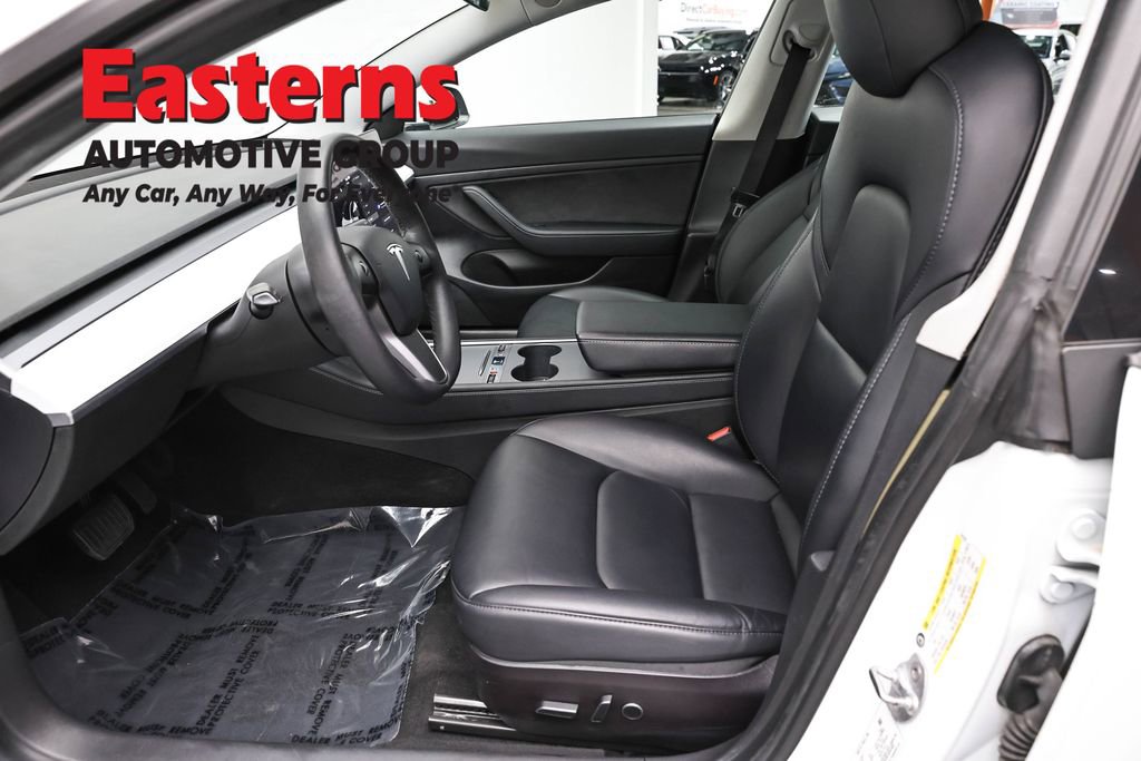 Used 2021 Tesla Model 3 Standard Range Plus image 14