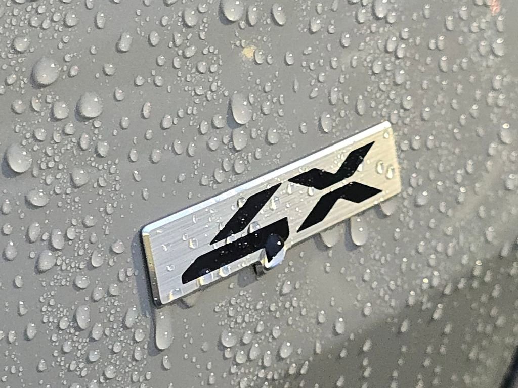 New 2026 Kia Sportage SX image 6