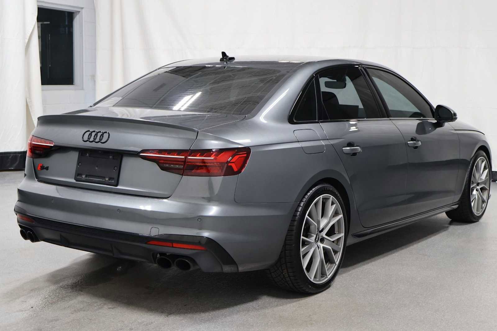Used 2023 Audi S4 Premium Plus w/ Premium Plus Package AWD/4WD image 9