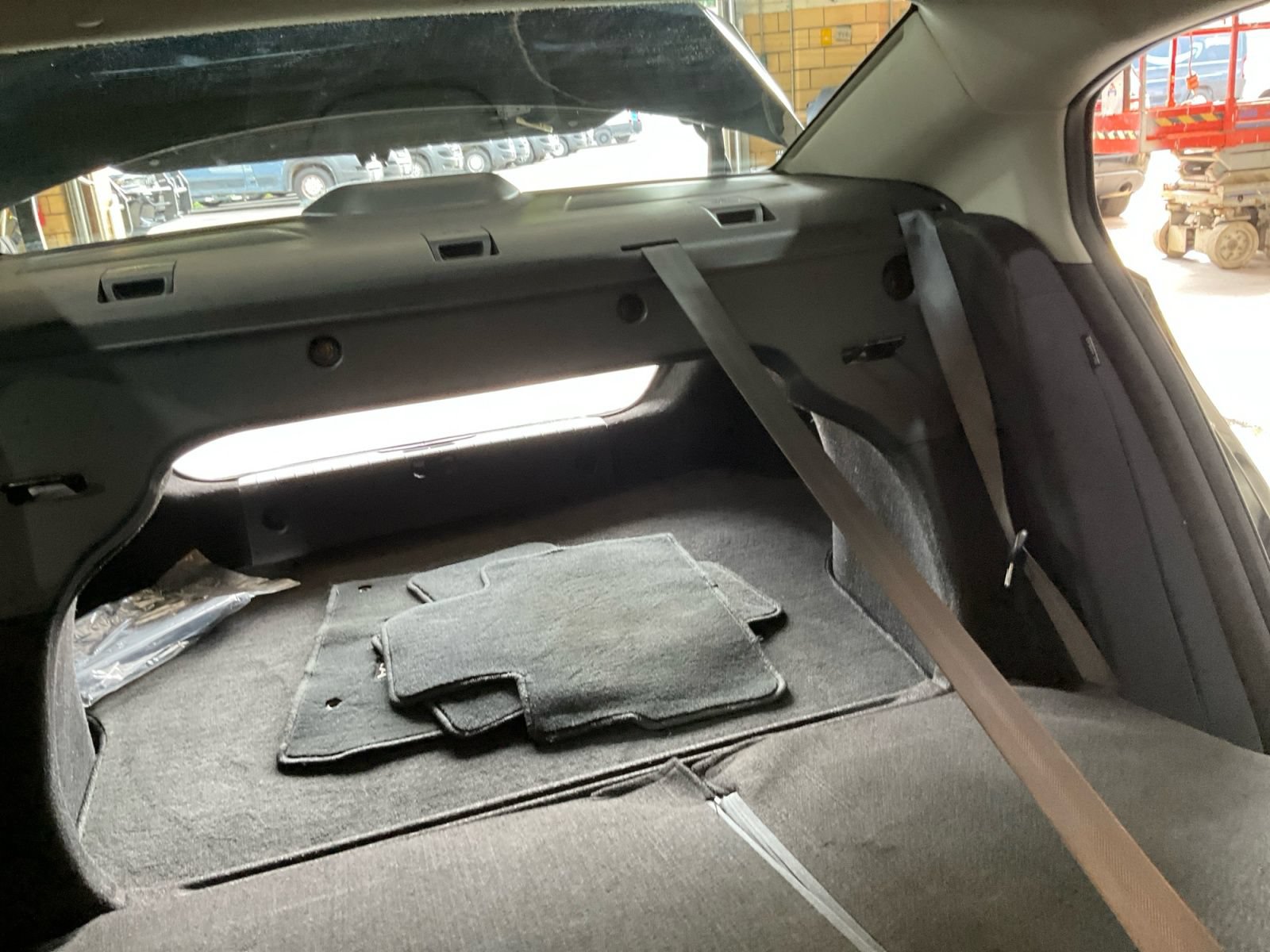 Used 2024 Nissan Sentra SV FWD image 34