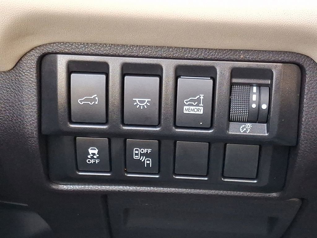 Used 2020 Subaru Ascent Limited w/ Popular Package #2 image 25
