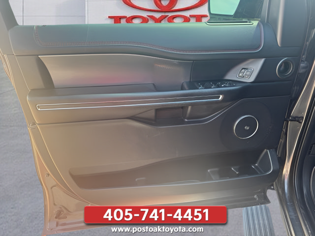 Used 2019 Ford Expedition Limited w/ Equipment Group 303A AWD/4WD image 12