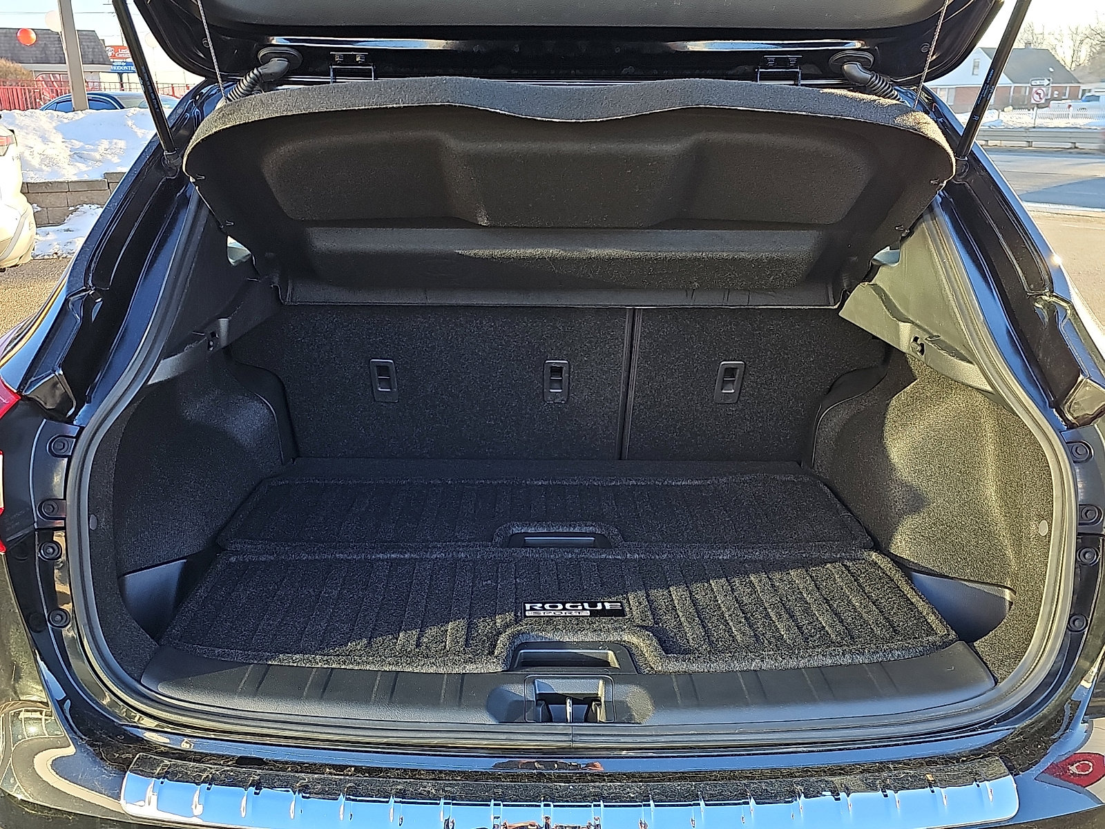 Certified 2022 Nissan Rogue Sport SL image 30