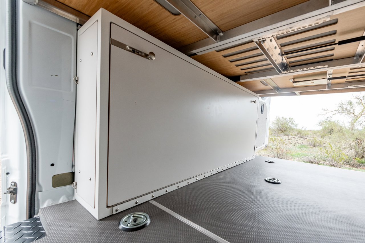 Used 2019 Mercedes-Benz Sprinter 4x4 144 image 35