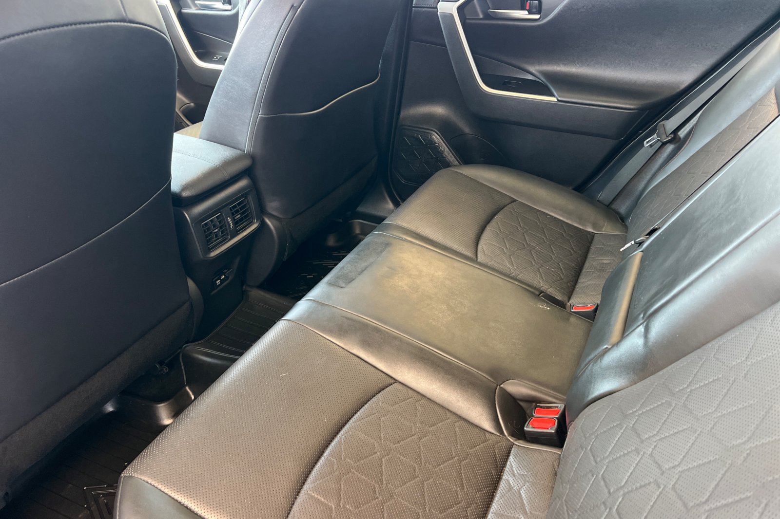 Certified 2021 Toyota RAV4 TRD Off-Road AWD/4WD image 12