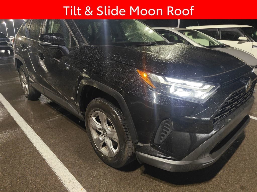 Used 2024 Toyota RAV4 XLE image 3