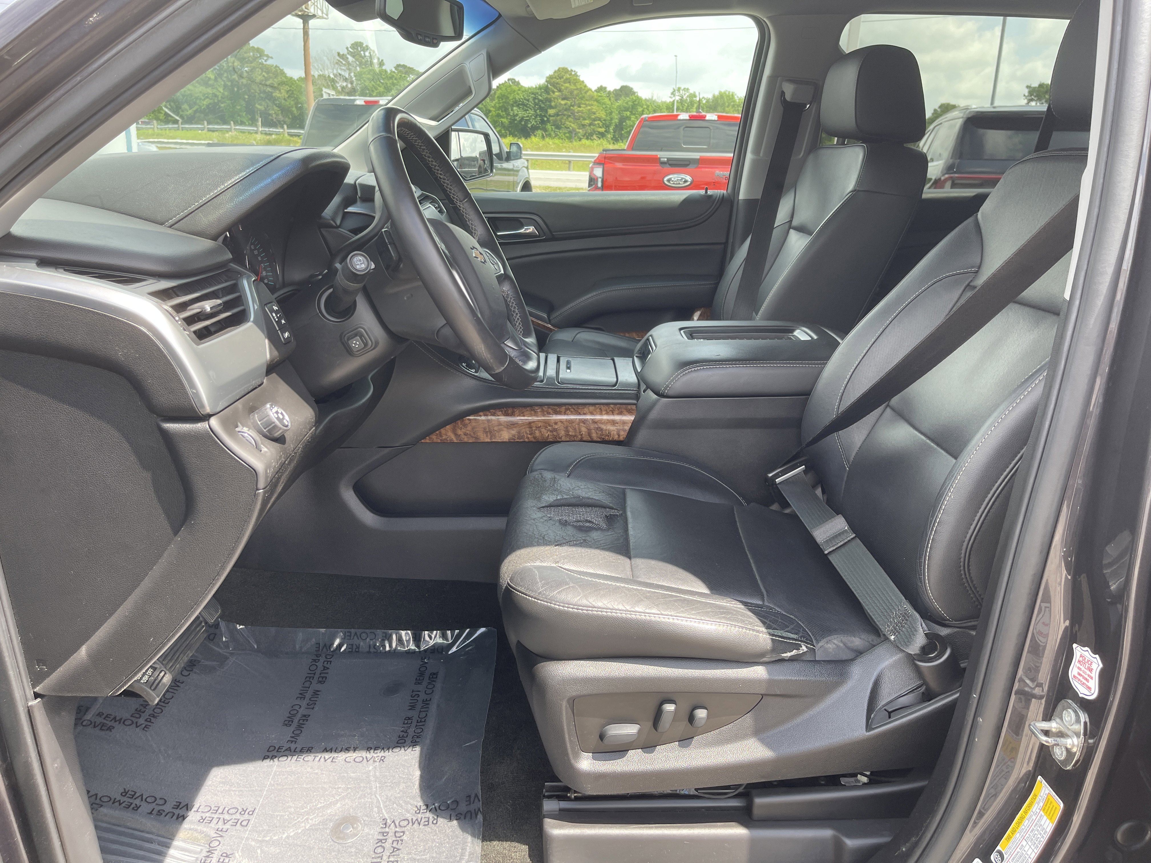 Used 2018 Chevrolet Tahoe Premier RWD image 14