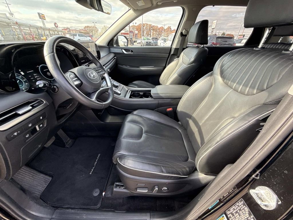 Used 2023 Hyundai Palisade Limited image 14