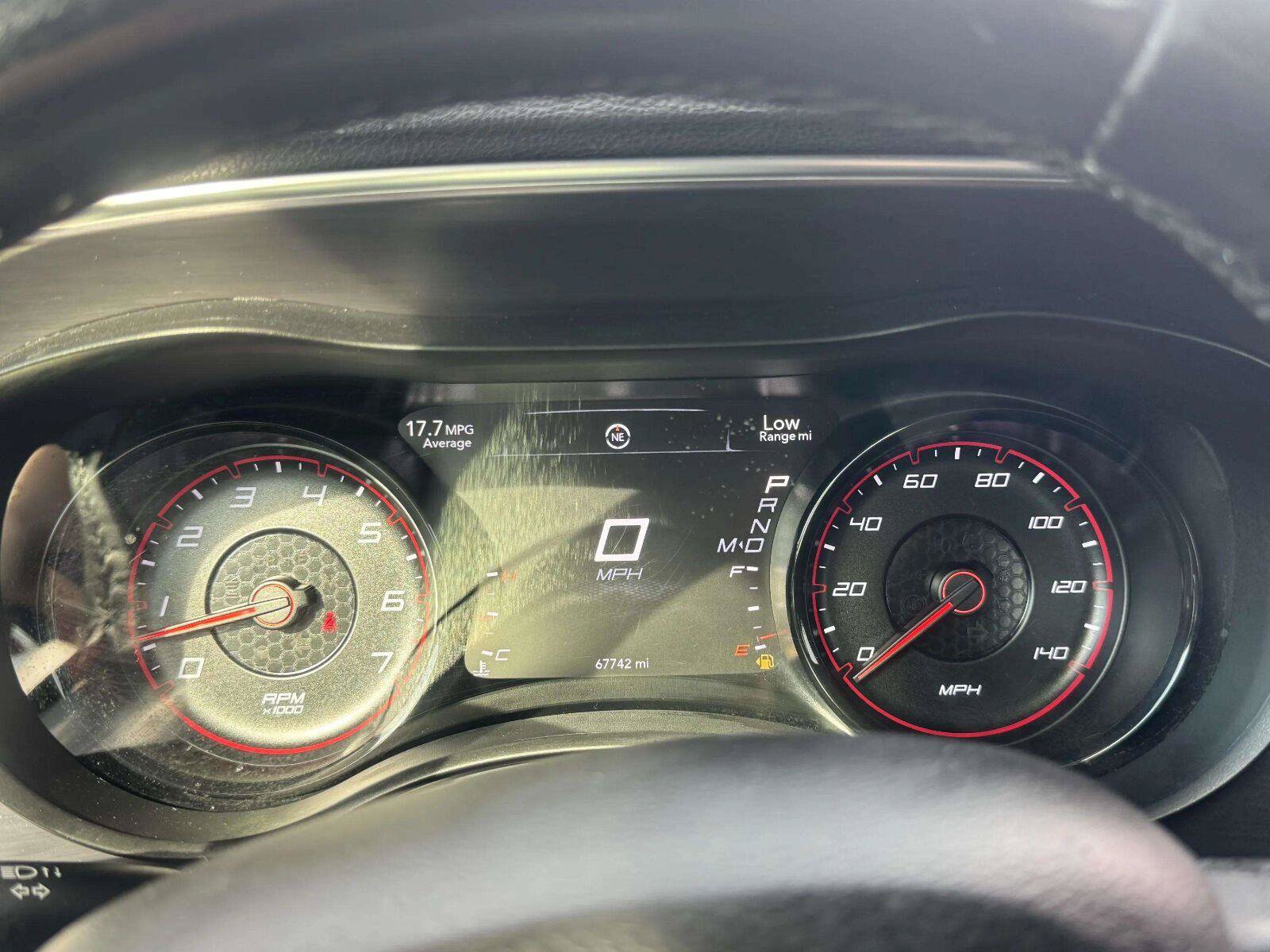 Used 2018 Dodge Charger SXT RWD image 20