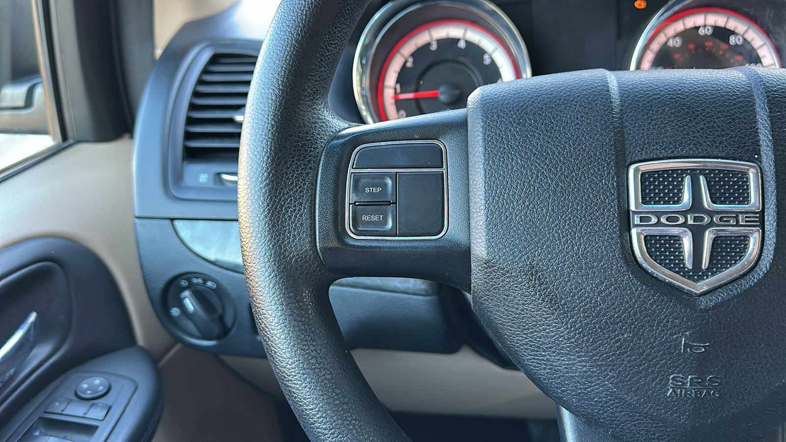 Used 2014 Dodge Grand Caravan SE w/ Quick Order Package 29E SE image 15