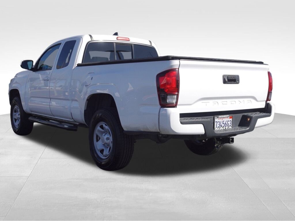 Certified 2019 Toyota Tacoma SR w/ SR Convenience Package image 6