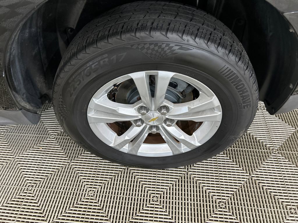 Used 2015 Chevrolet Equinox LT w/ Driver Convenience Package AWD/4WD image 10