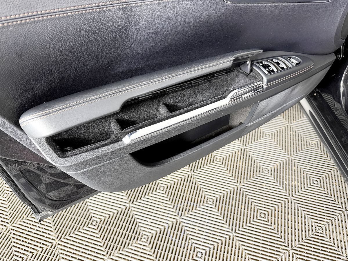 Used 2012 Mercedes-Benz S 63 AMG image 34
