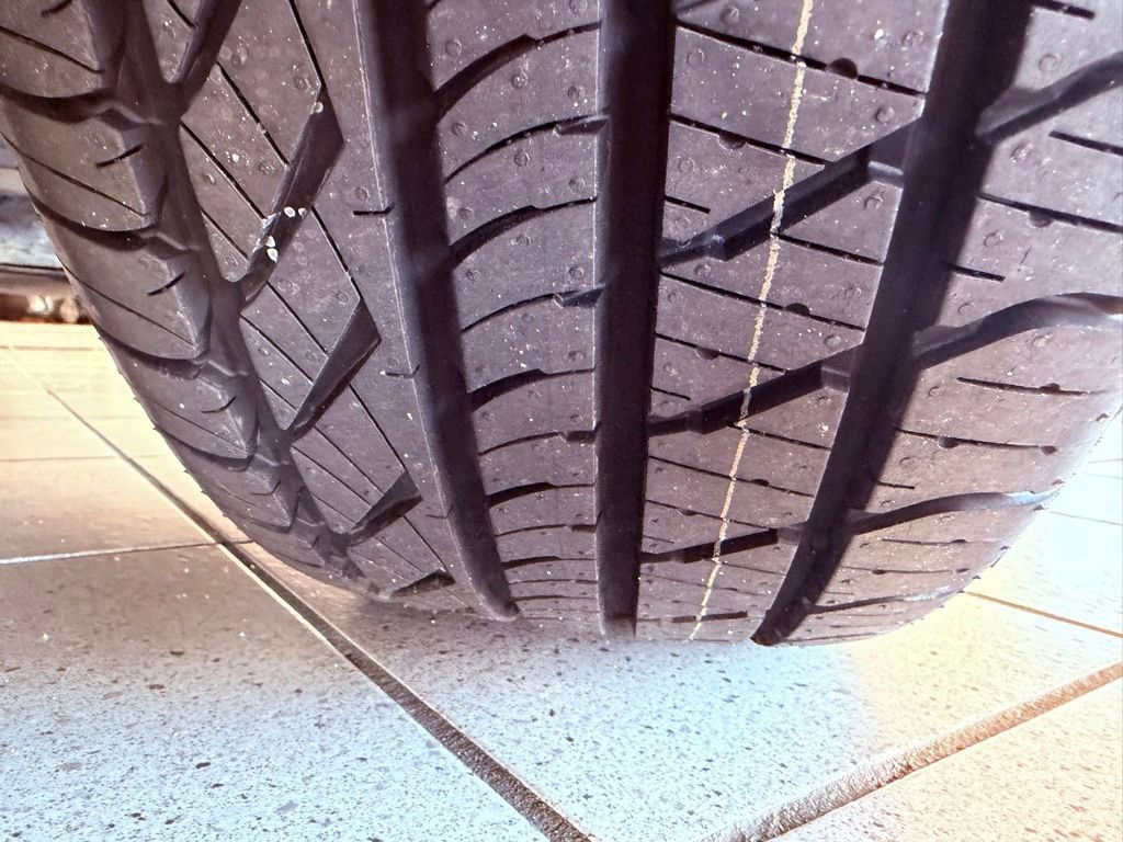 Certified 2020 Lexus ES 350 w/ Luxury Package image 17