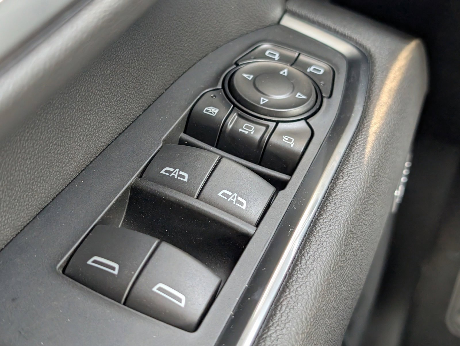 New 2026 Chevrolet Silverado 2500 LTZ w/ LTZ Premium Package image 9