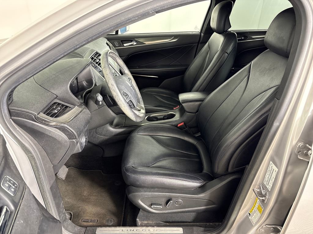 Used 2015 Lincoln MKC FWD image 26