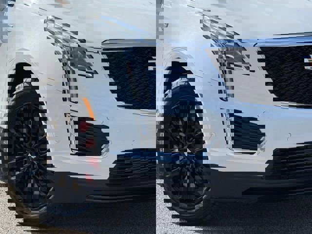 Certified 2023 Cadillac XT5 Sportv w/ Technology Package image 12