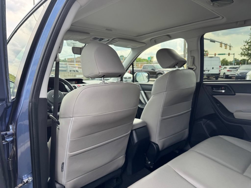 Used 2017 Subaru Forester 2.5i Limited w/ Popular Package #1 AWD/4WD image 15