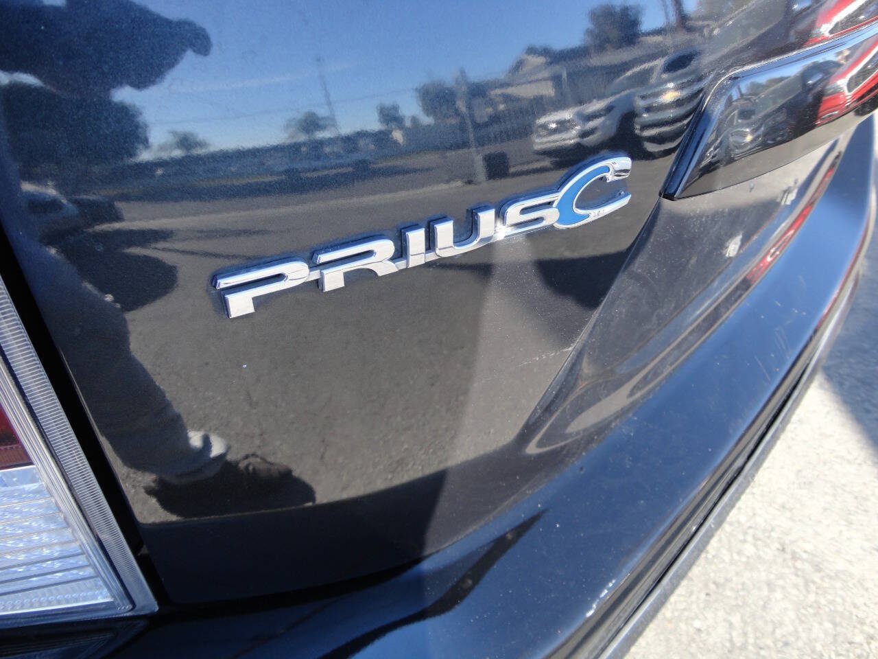 Used 2017 Toyota Prius C Four FWD image 13