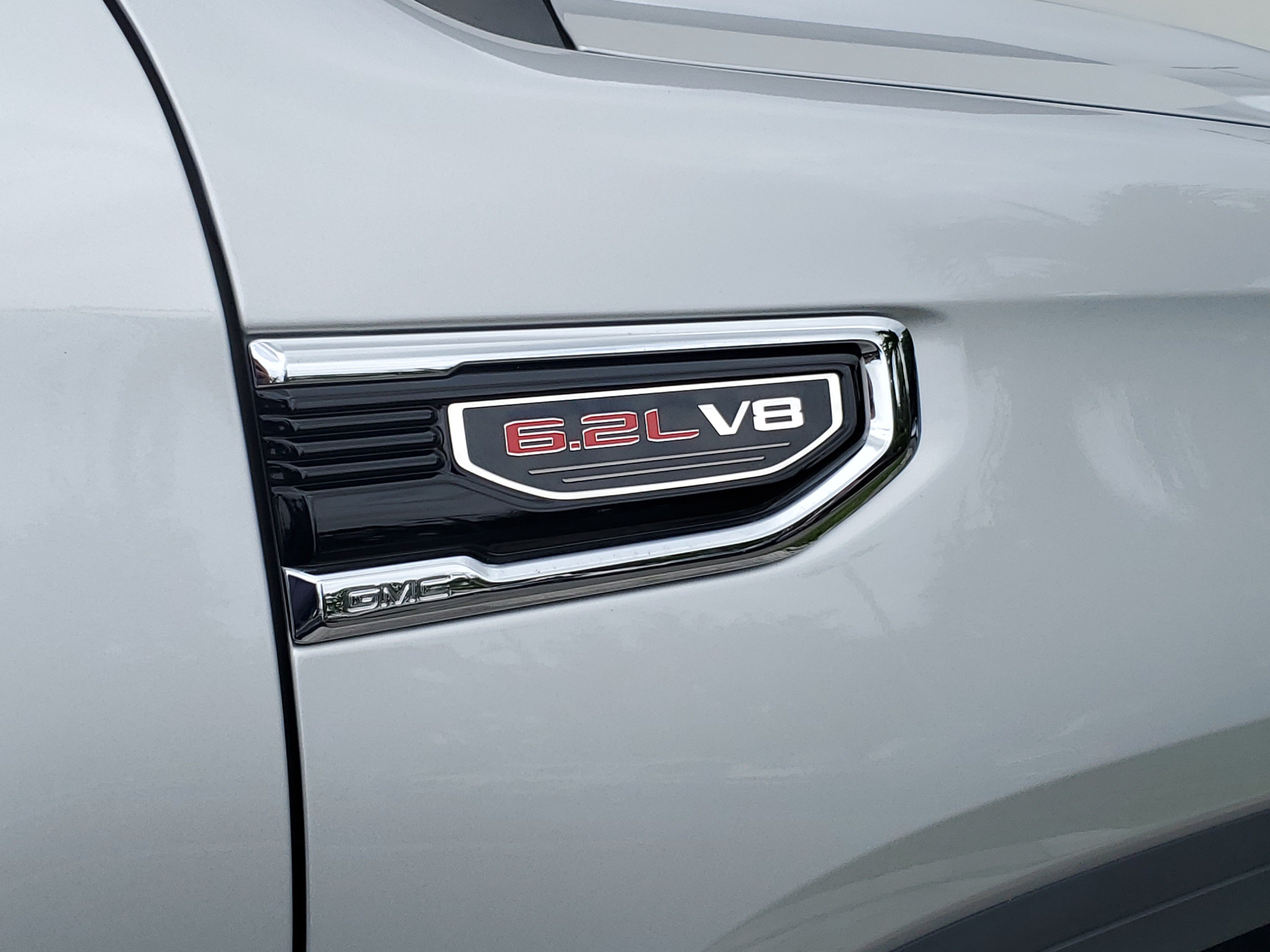 Used 2022 GMC Sierra 1500 SLT w/ SLT Premium Plus Package AWD/4WD image 8