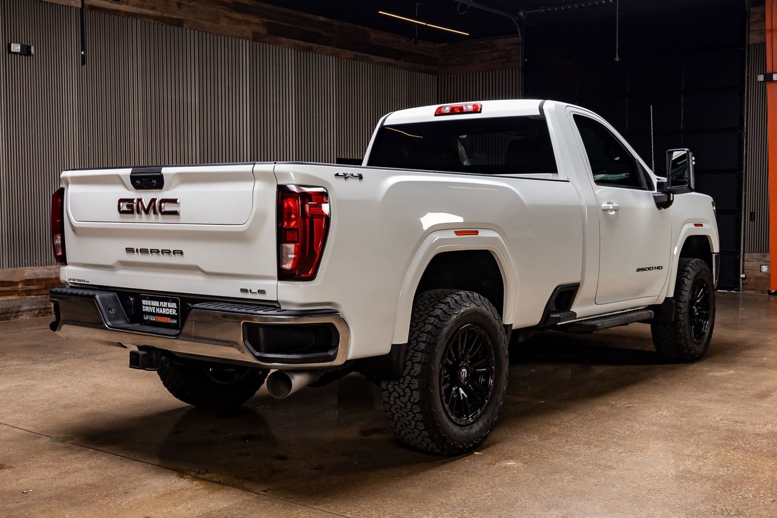 Used 2022 GMC Sierra 2500 SLE w/ SLE Convenience Package image 10