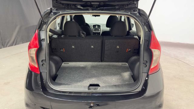 Used 2018 Nissan Versa Note SV FWD image 32