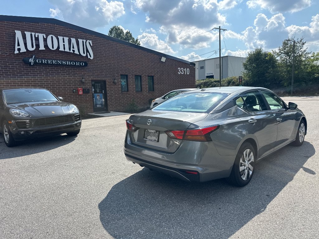 Used 2019 Nissan Altima 2.5 S FWD image 7