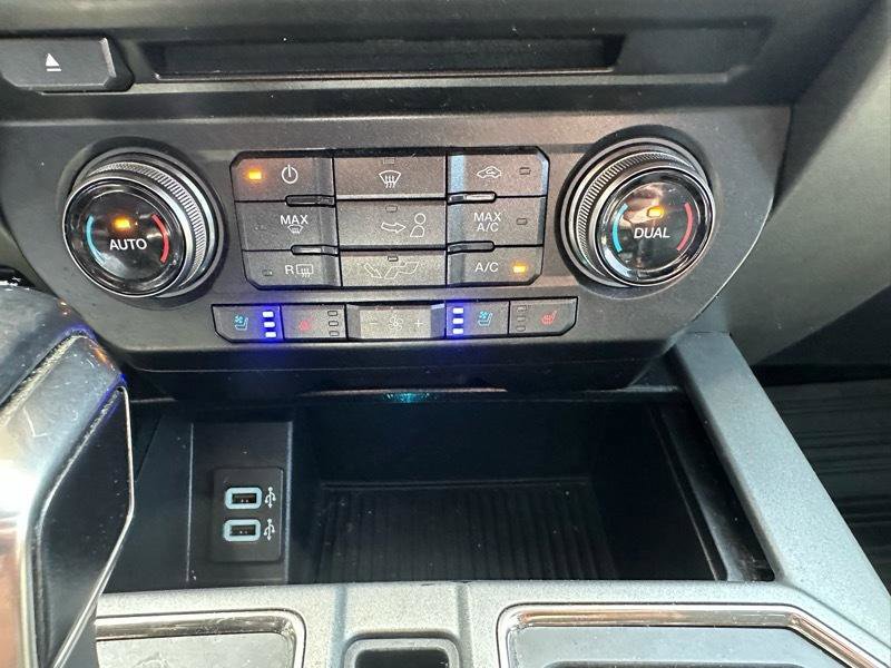 Used 2018 Ford F150 Raptor w/ Equipment Group 802A Luxury image 27