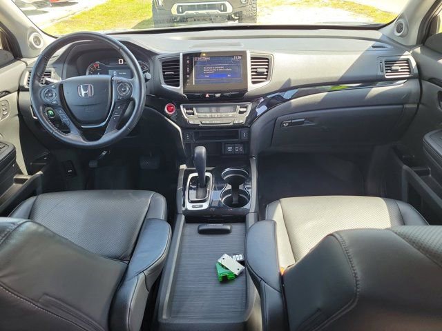 Used 2019 Honda Ridgeline RTL-E image 2