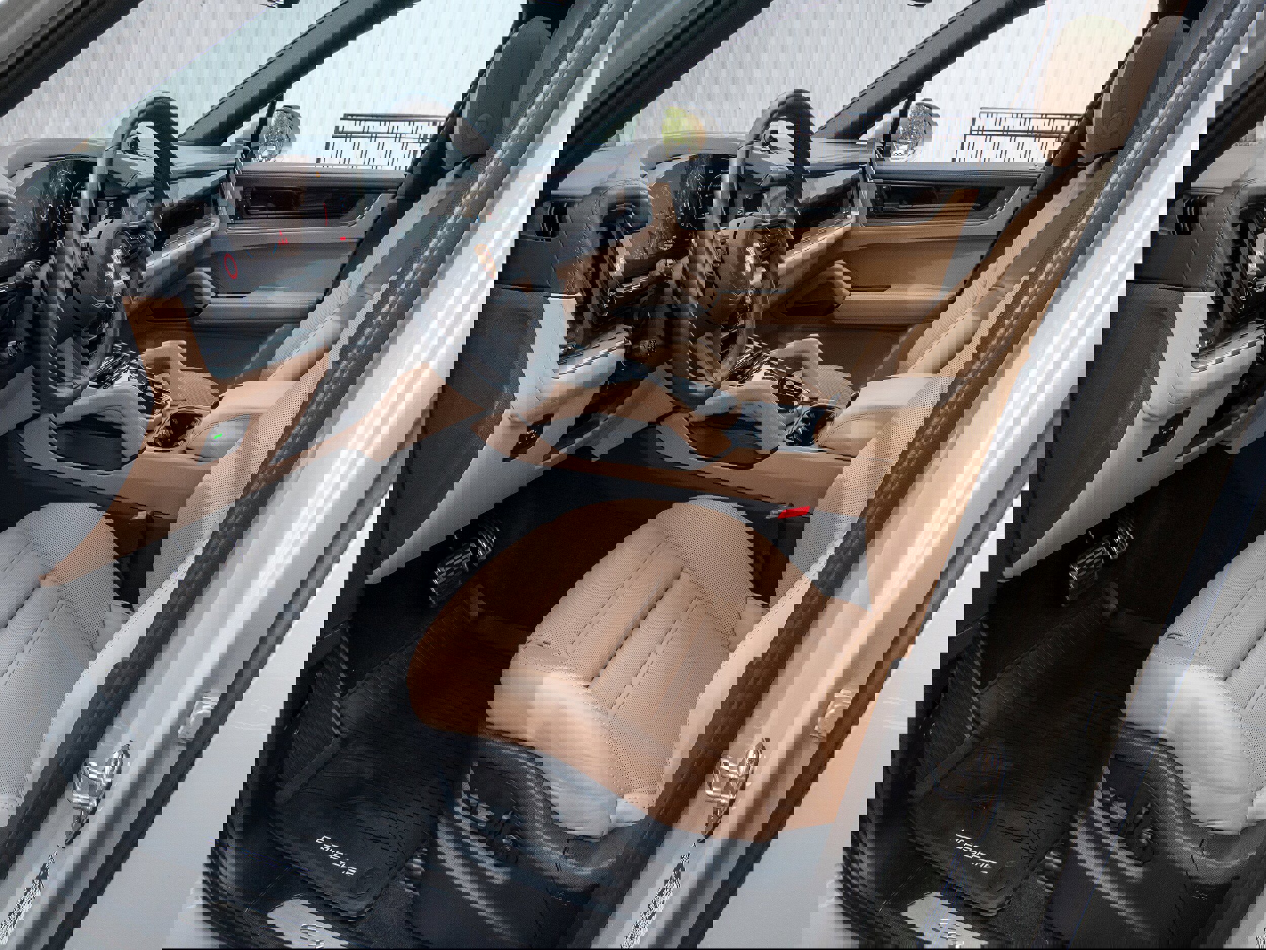 Certified 2024 Porsche Cayenne S w/ Premium Package Plus (PP1) image 4