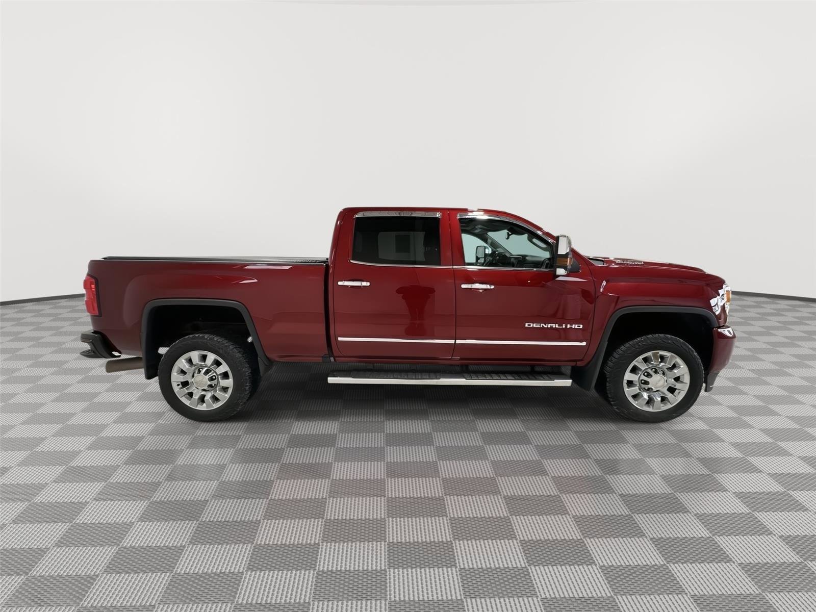 Used 2018 GMC Sierra 2500 Denali image 4