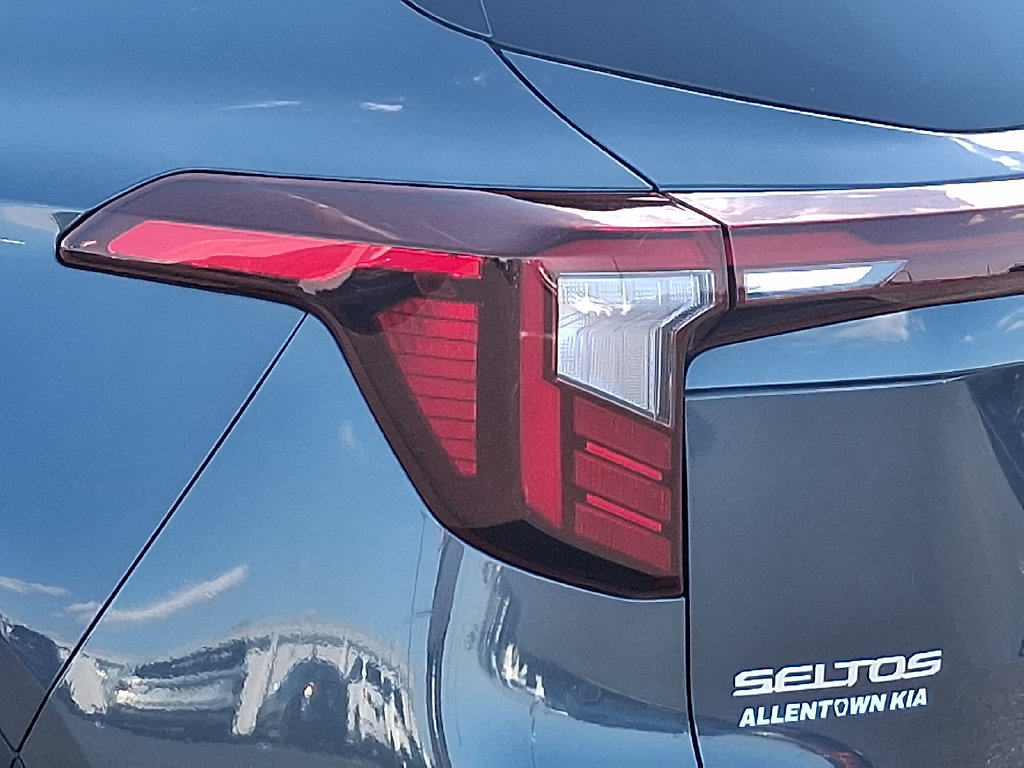 Certified 2024 Kia Seltos X-Line AWD/4WD image 10