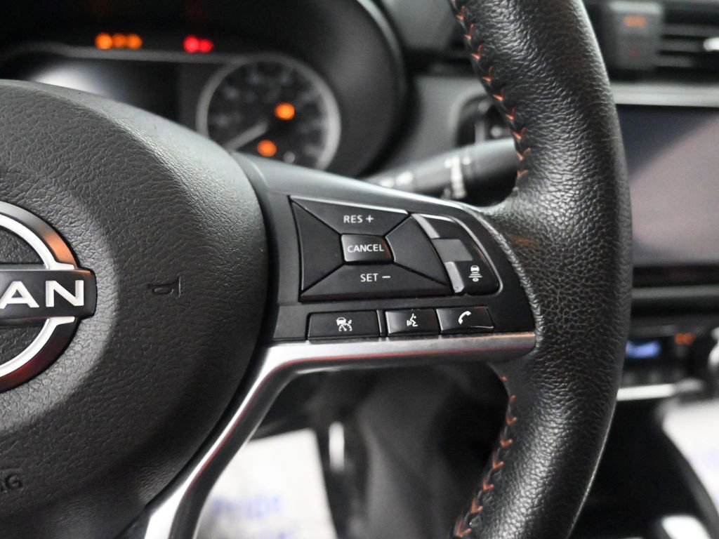 Used 2023 Nissan Versa SR w/ Trunk Package FWD image 33