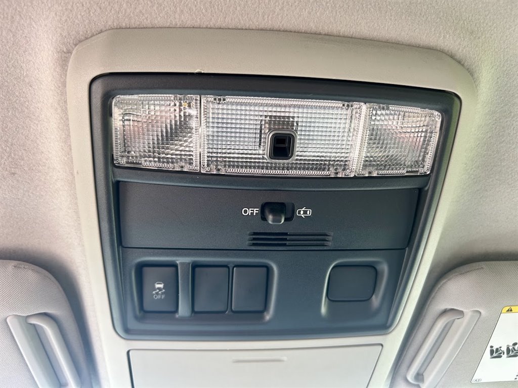Used 2017 Toyota 4Runner SR5 RWD image 18