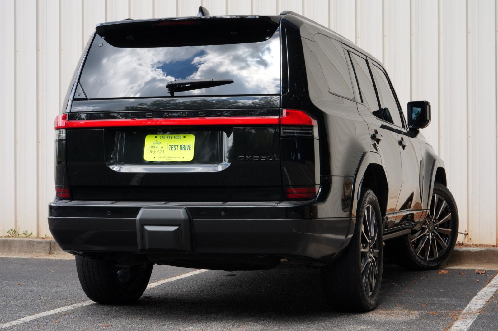 Used 2024 Lexus GX 550 w/ Cold Area Package AWD/4WD image 5