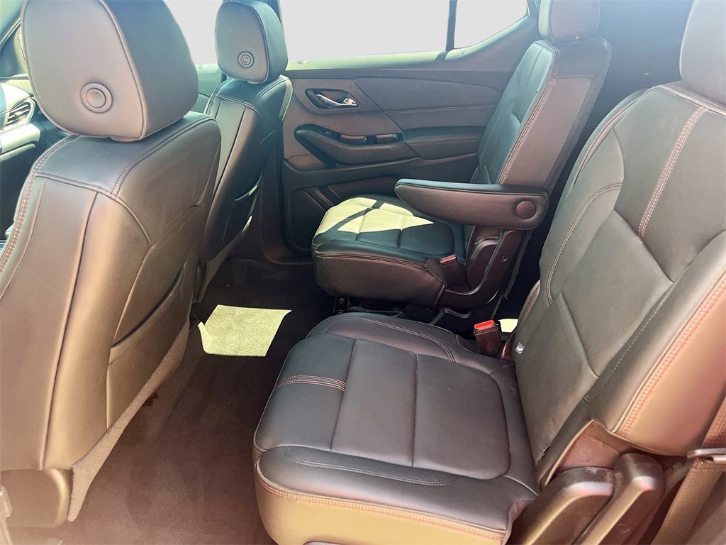 Used 2023 Chevrolet Traverse RS image 26
