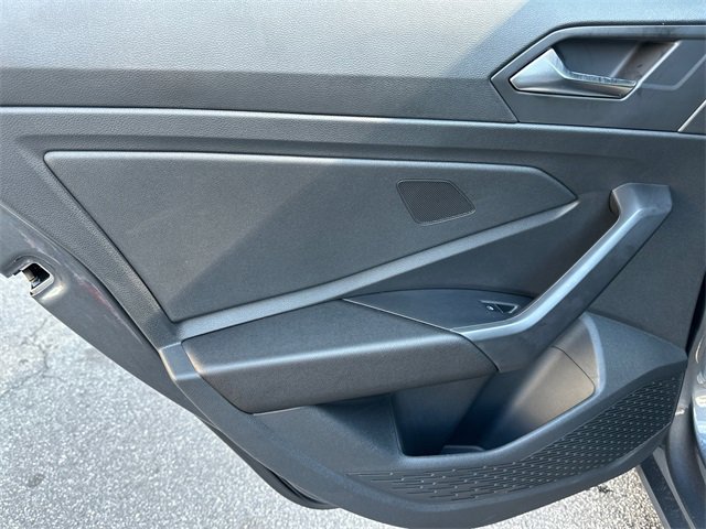 Used 2025 Volkswagen Jetta Sport image 12