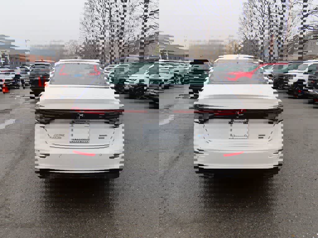 Used 2023 Honda Accord Touring image 5