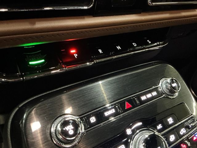 Used 2022 Lincoln Nautilus Reserve w/ Equipment Group 201A image 22