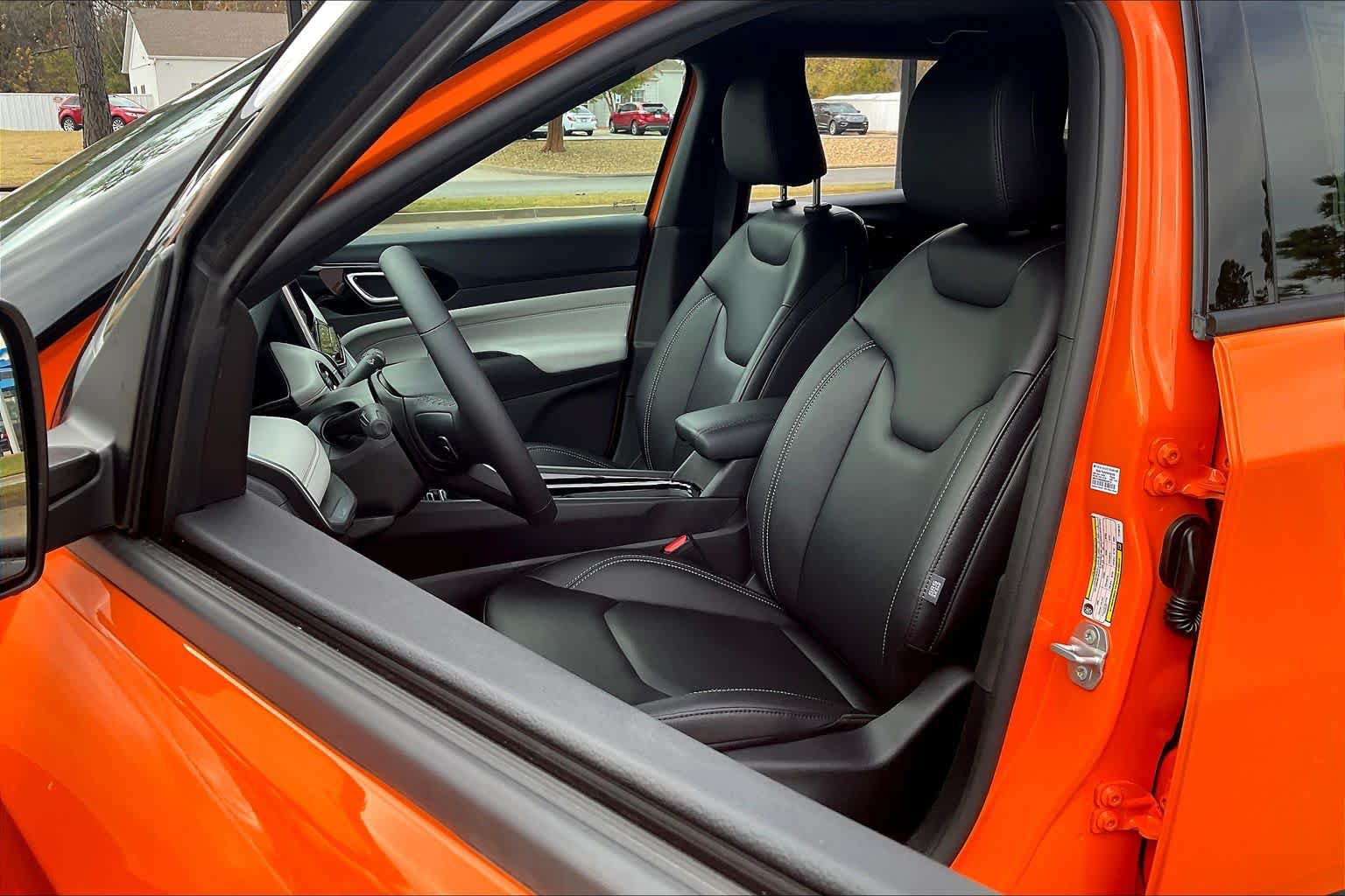 New 2026 Jeep Compass Limited AWD/4WD image 9