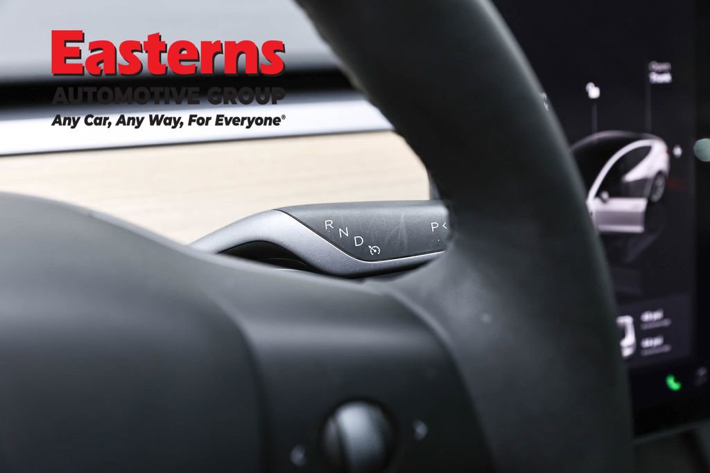 Used 2023 Tesla Model 3 Standard Range image 13